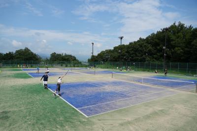 本宮運動公園庭球場3面